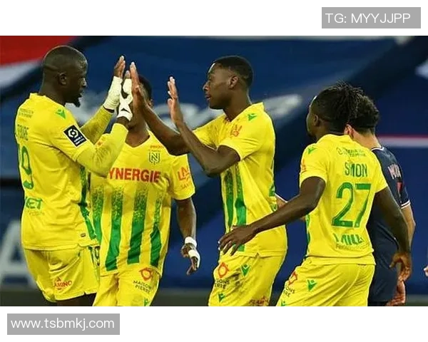 南京足球队近期状态分析与未来发展展望